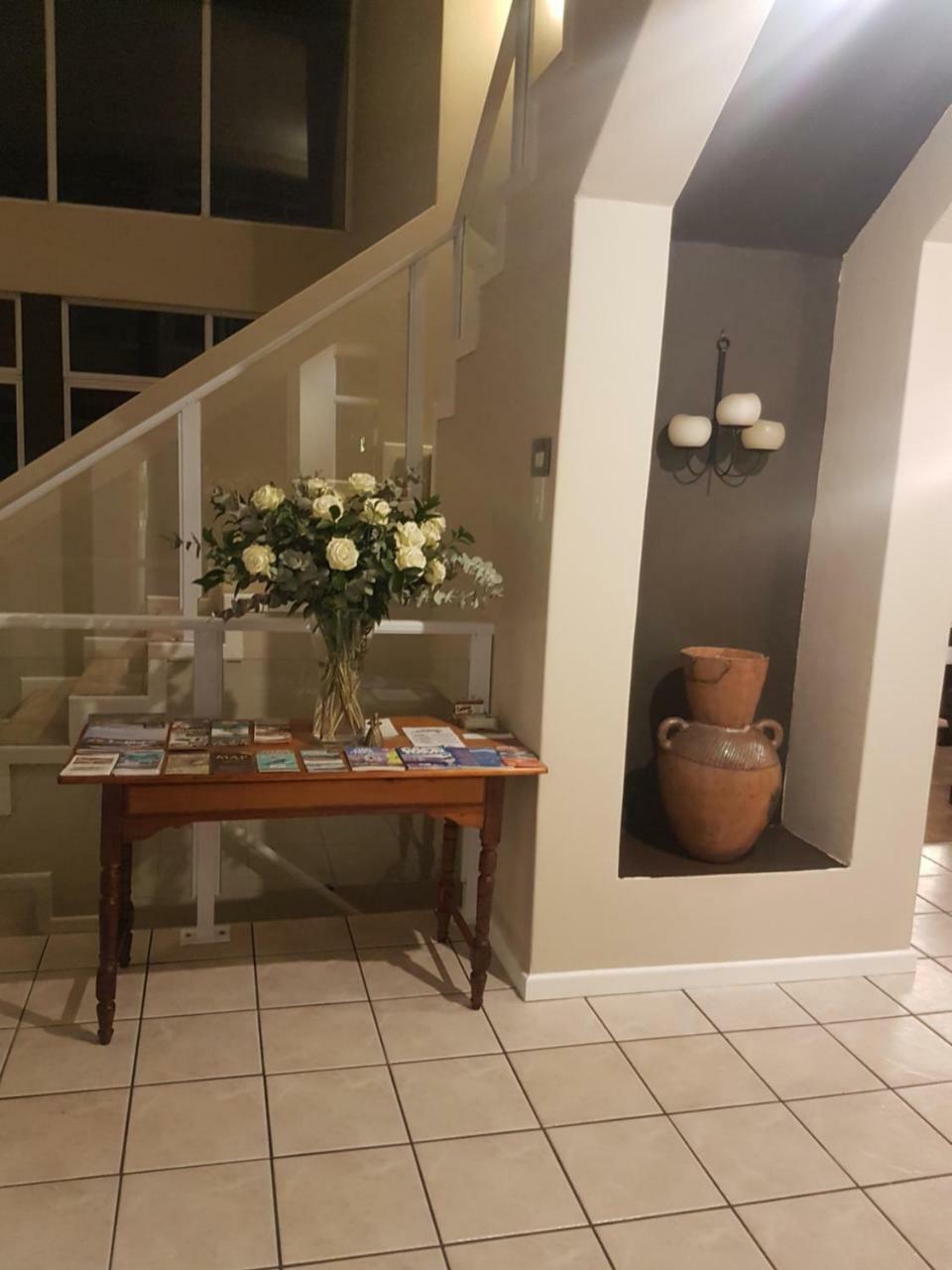 Beaumonte Guesthouse ヘルマナス エクステリア 写真